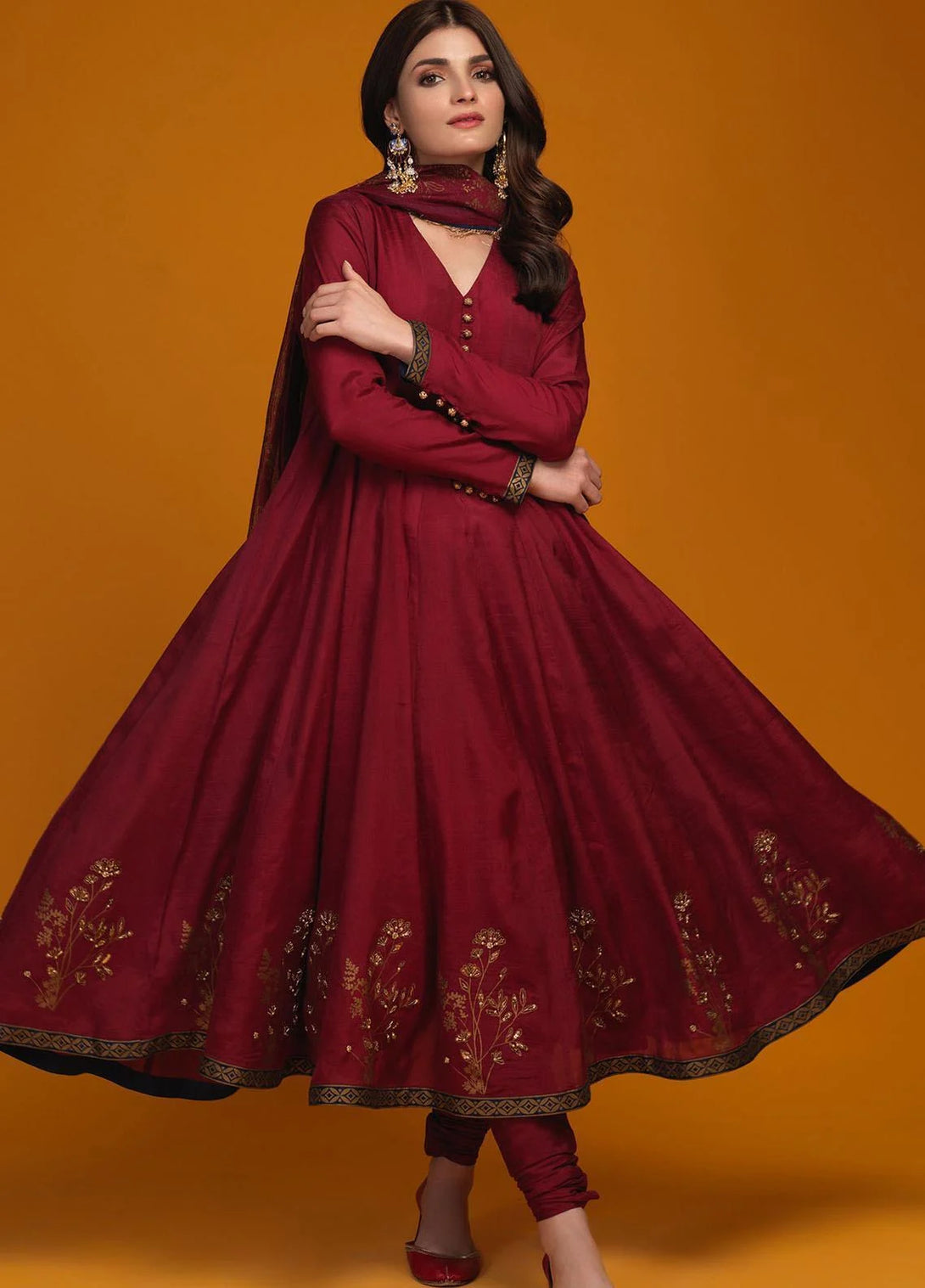 Scarlet Embroirdered Suit Set