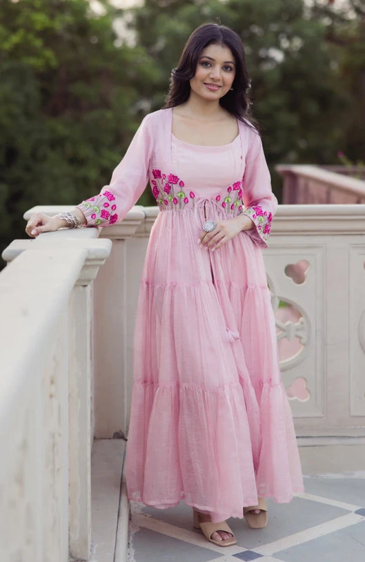 Rosavine  Anarkali