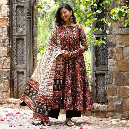 Kamodani Mystic Print Ensemble