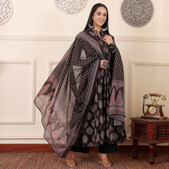 Luminous Noir Cotton Ensemble