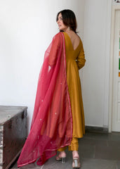 Sehar Horizon Suit Set