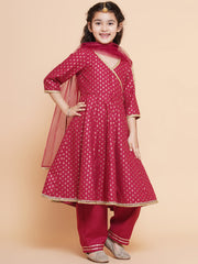 Maroon Motif Elegance Set