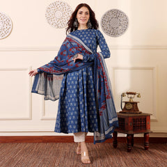 Raghavi Radiant Drift Cotton Set