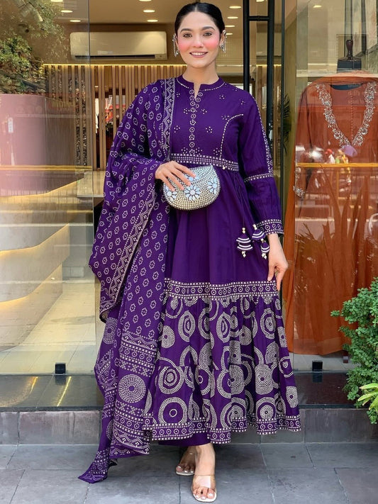 Rangrez Bandhej Anarkali Ensemble